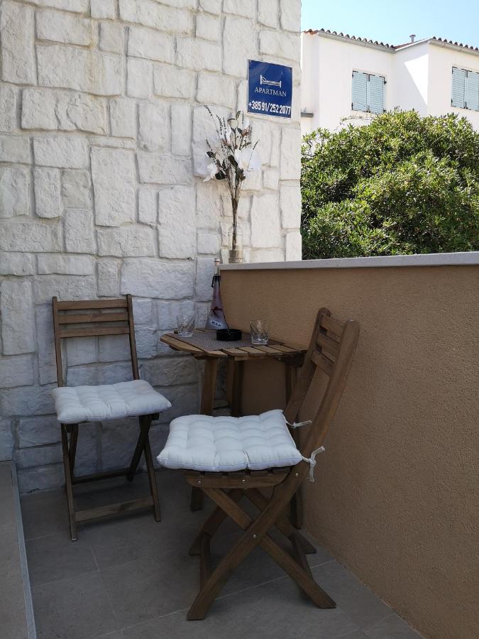 Paradise Apartment - Old Town Rab ラブ エクステリア 写真