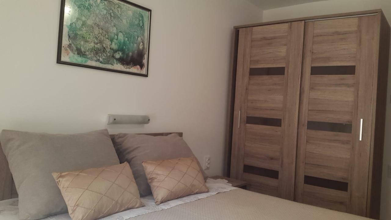 Paradise Apartment - Old Town Rab ラブ エクステリア 写真